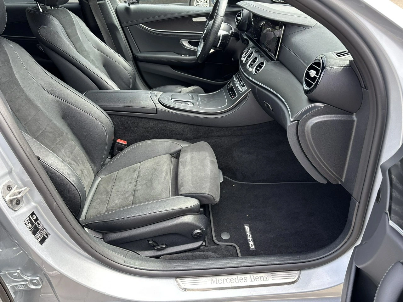 Mercedes E 300 - Zdjęcie 17
