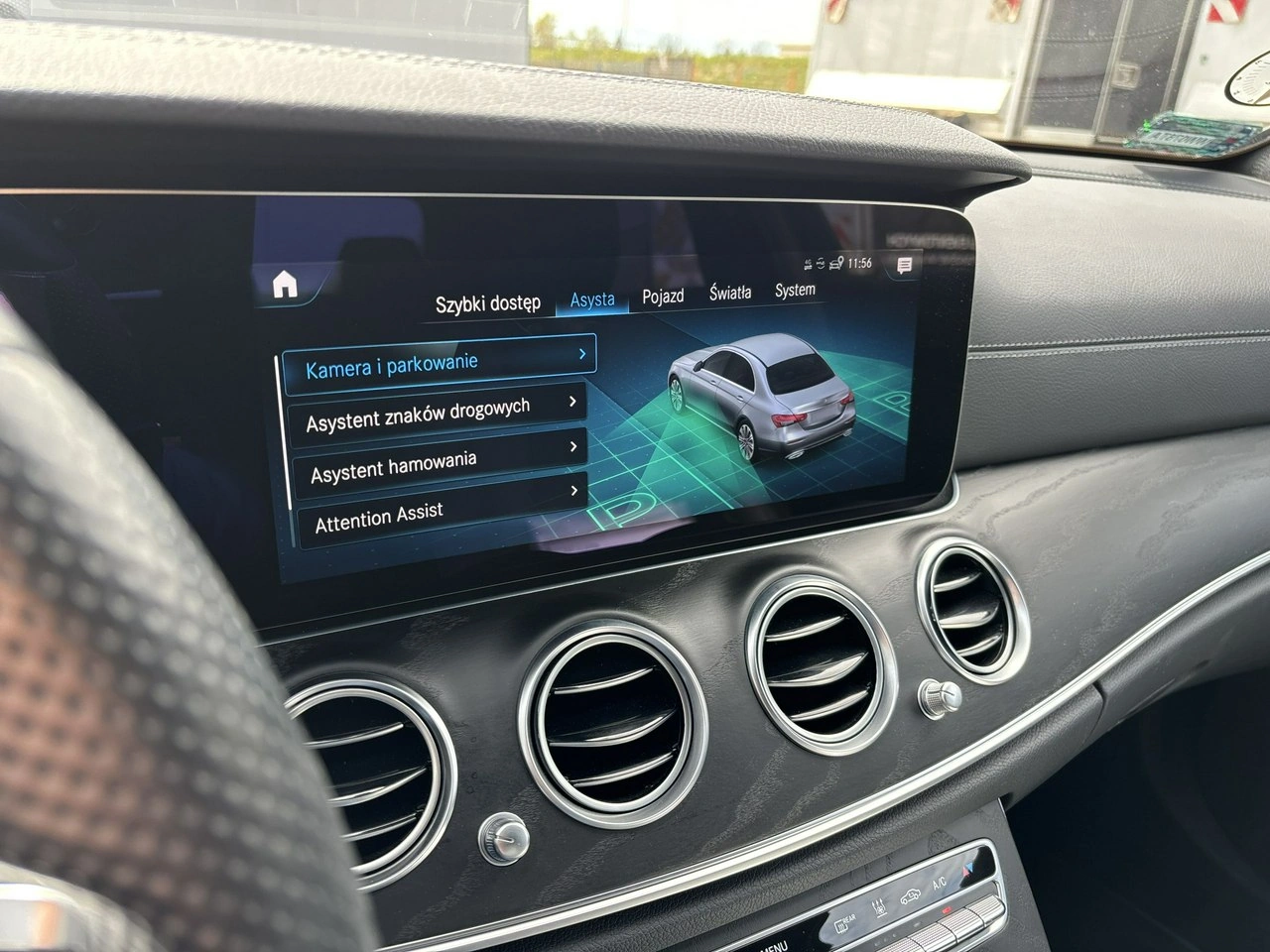 Mercedes E 300 - Zdjęcie 23