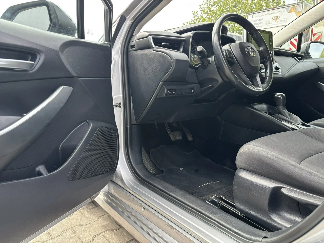 Toyota Corolla - Zdjęcie 9