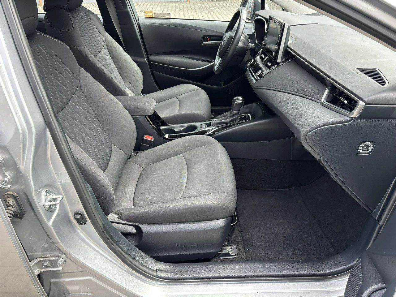 Toyota Corolla - Zdjęcie 16