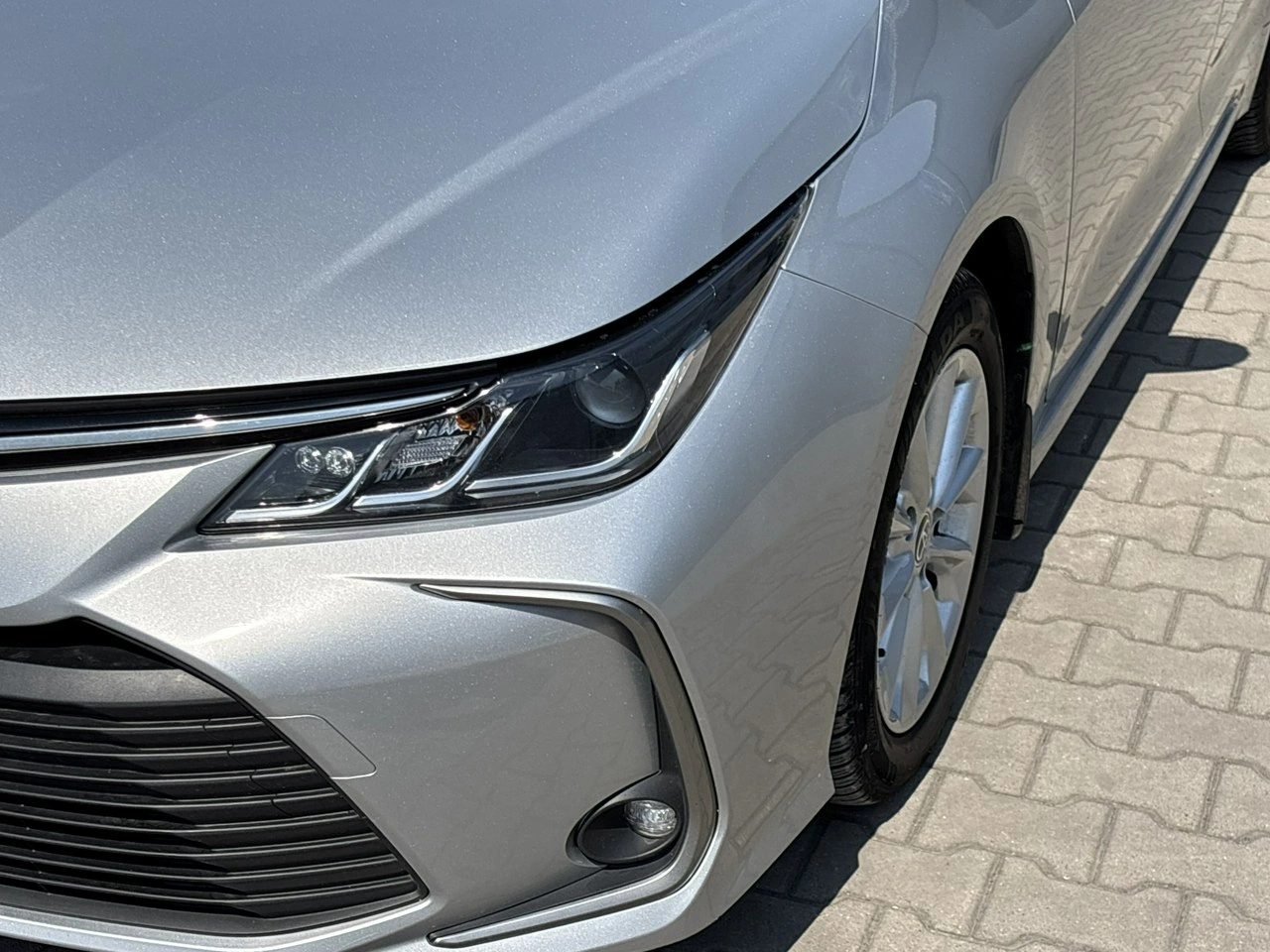 Toyota Corolla - Zdjęcie 8