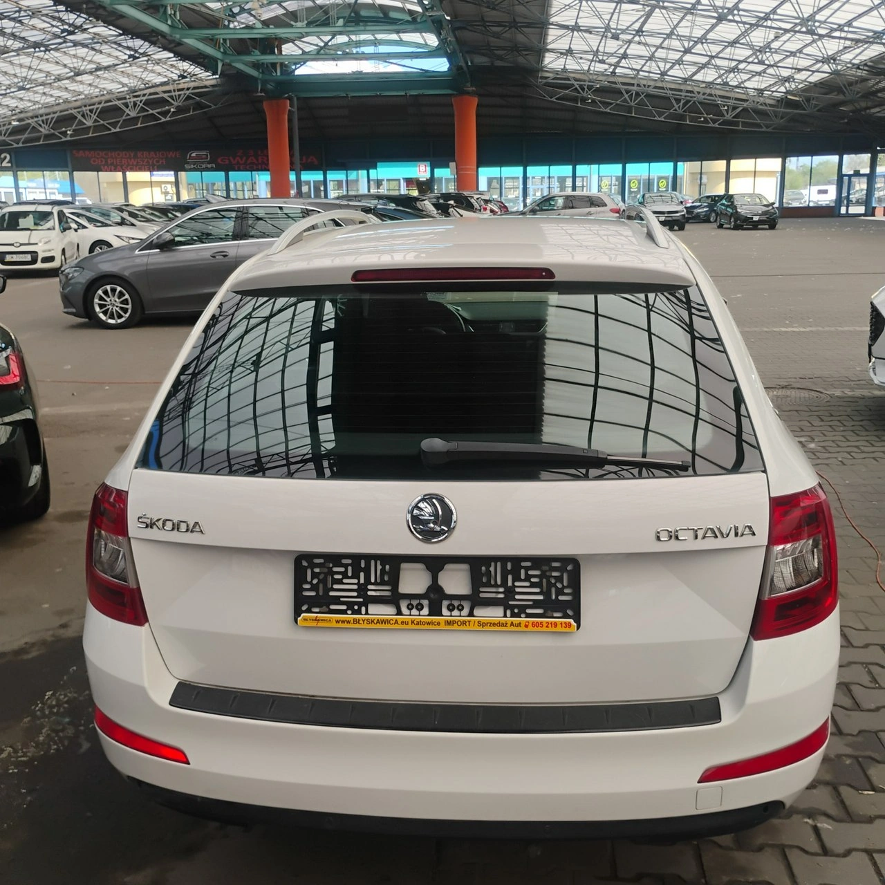 Skoda Octavia - Zdjęcie 9