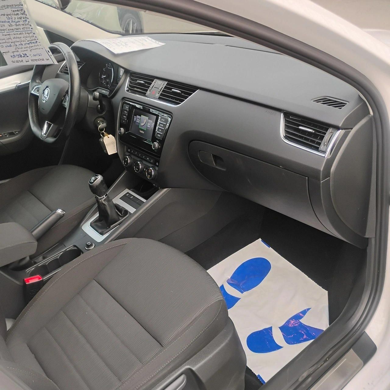 Skoda Octavia - Zdjęcie 28