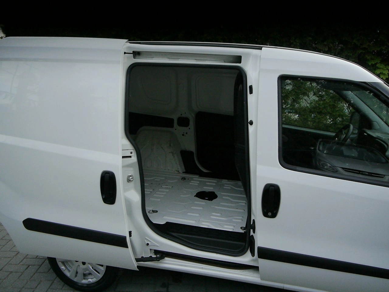 Fiat Doblo - Zdjęcie 11