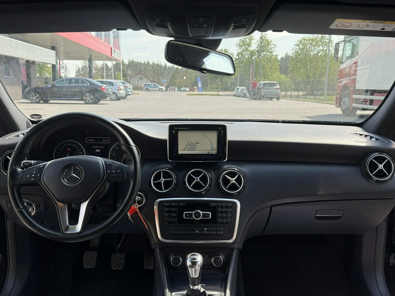 Mercedes A 180 - Zdjęcie 4