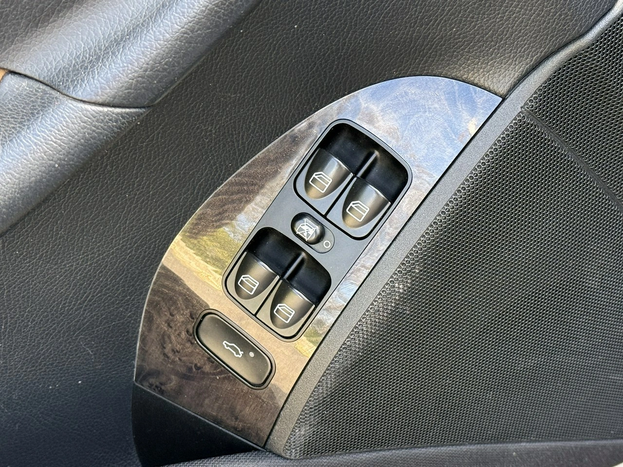 Mercedes CLK 350 - Zdjęcie 15