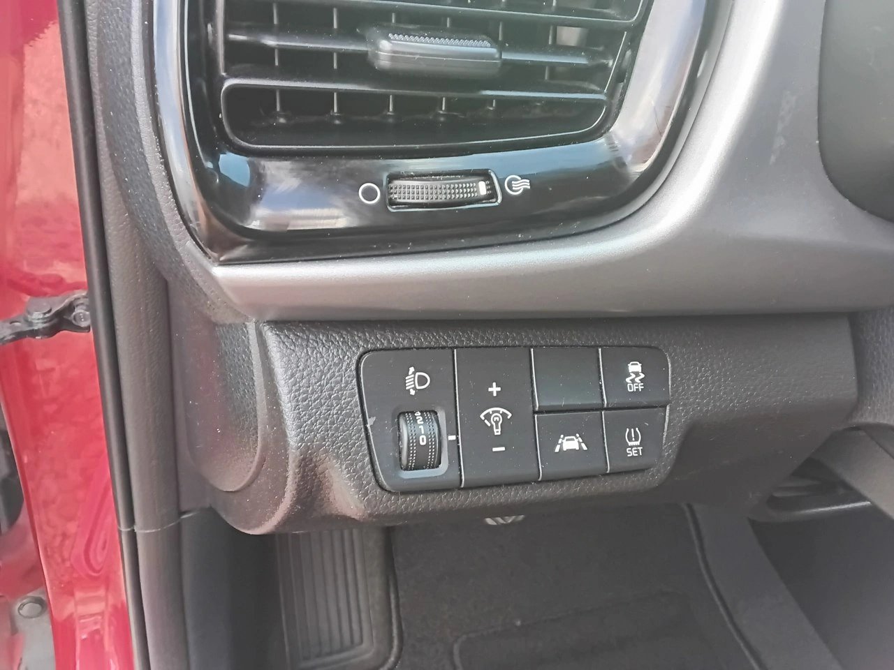 Kia Rio - Zdjęcie 16