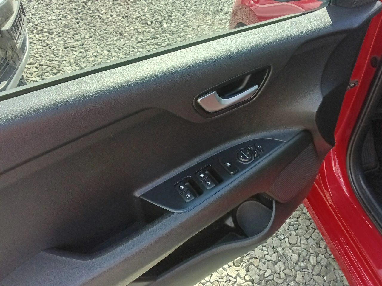 Kia Rio - Zdjęcie 26