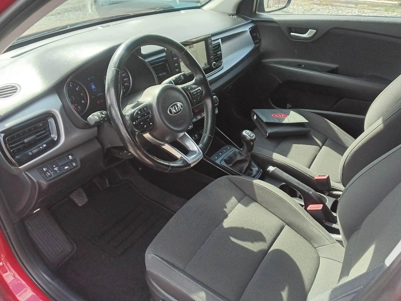 Kia Rio - Zdjęcie 8