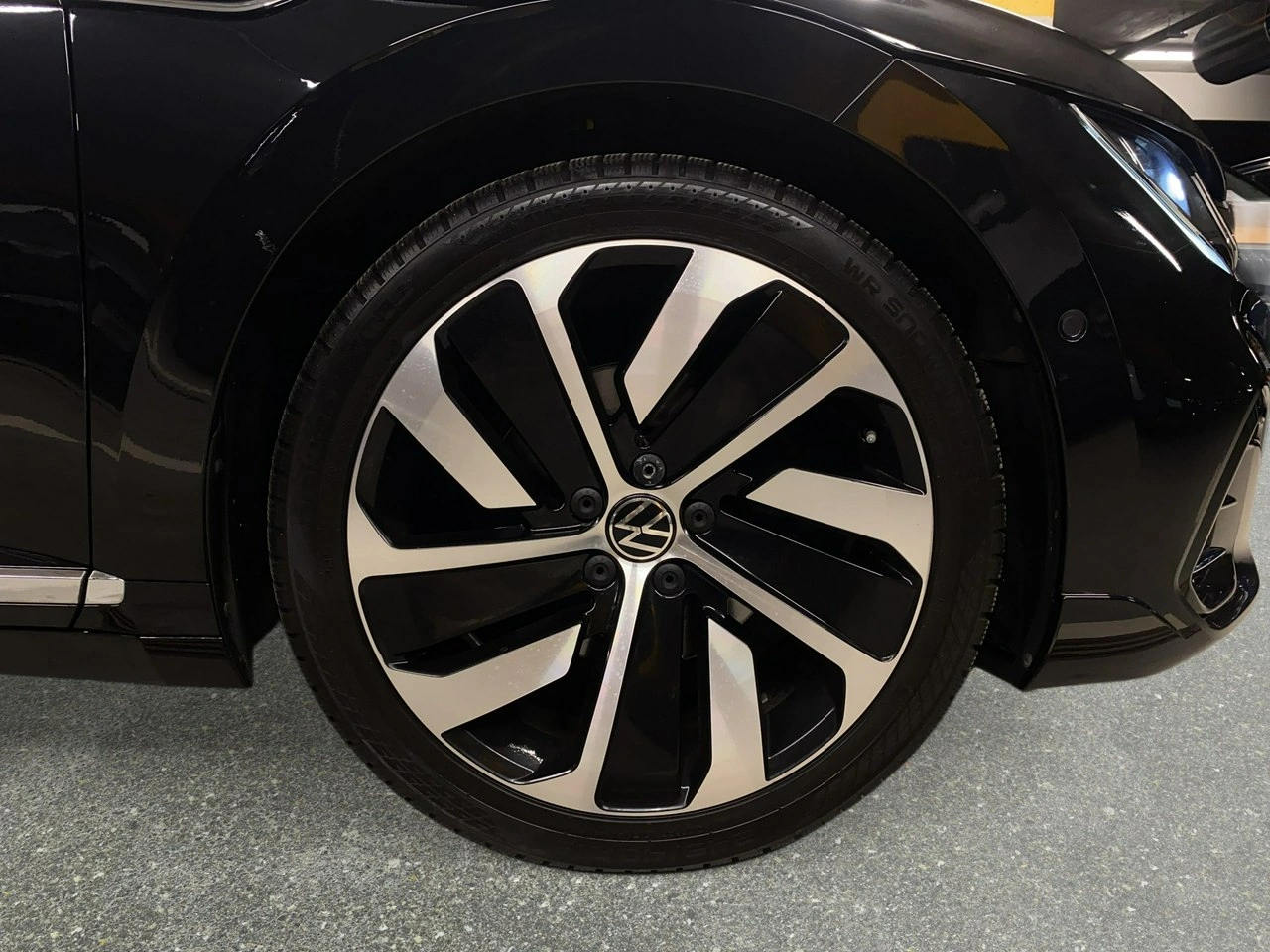 Volkswagen Arteon - Zdjęcie 9