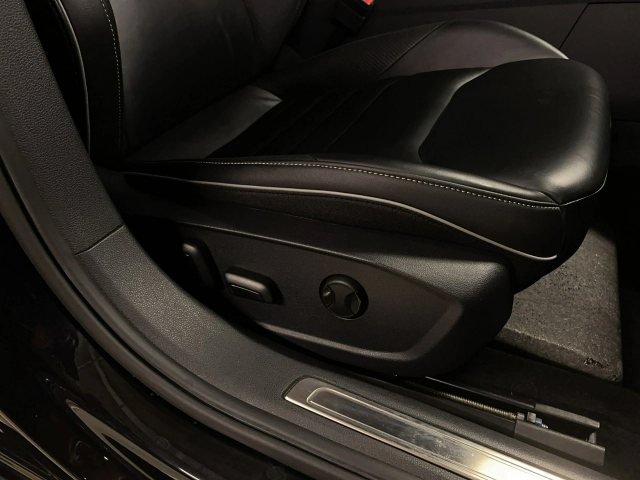 Volkswagen Arteon - Zdjęcie 13