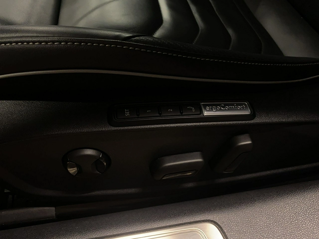 Volkswagen Arteon - Zdjęcie 14