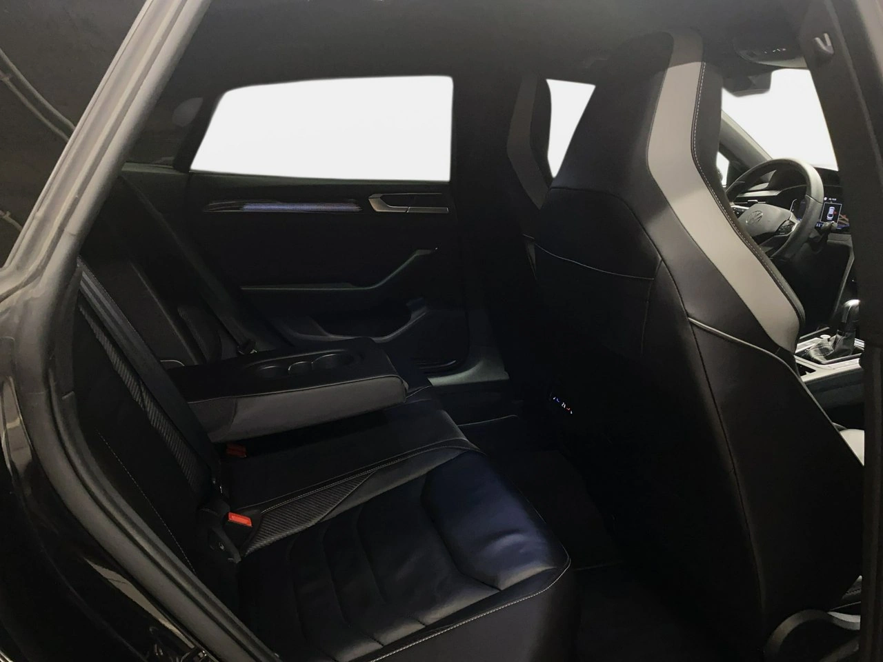 Volkswagen Arteon - Zdjęcie 15