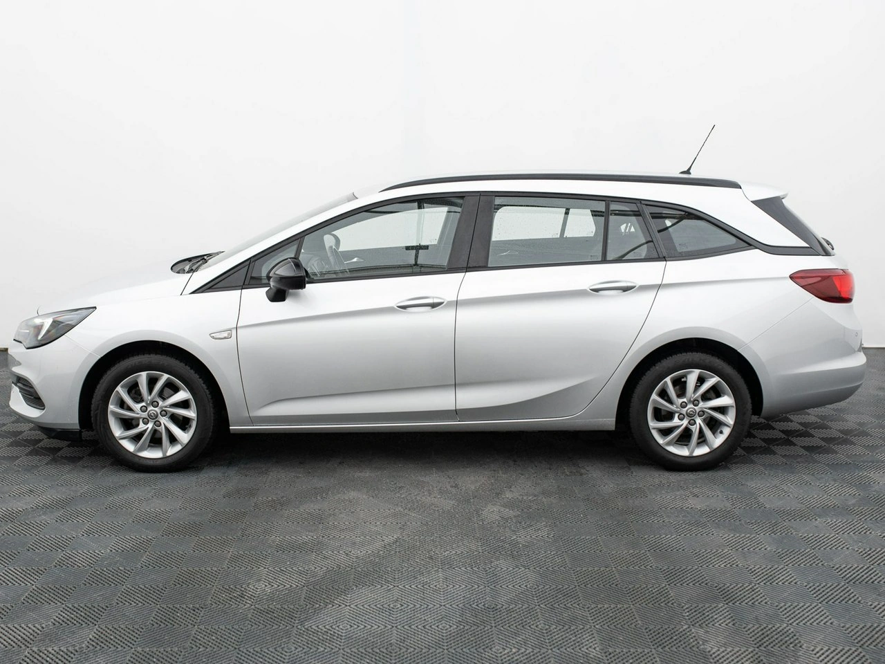 Opel Astra - Zdjęcie 7
