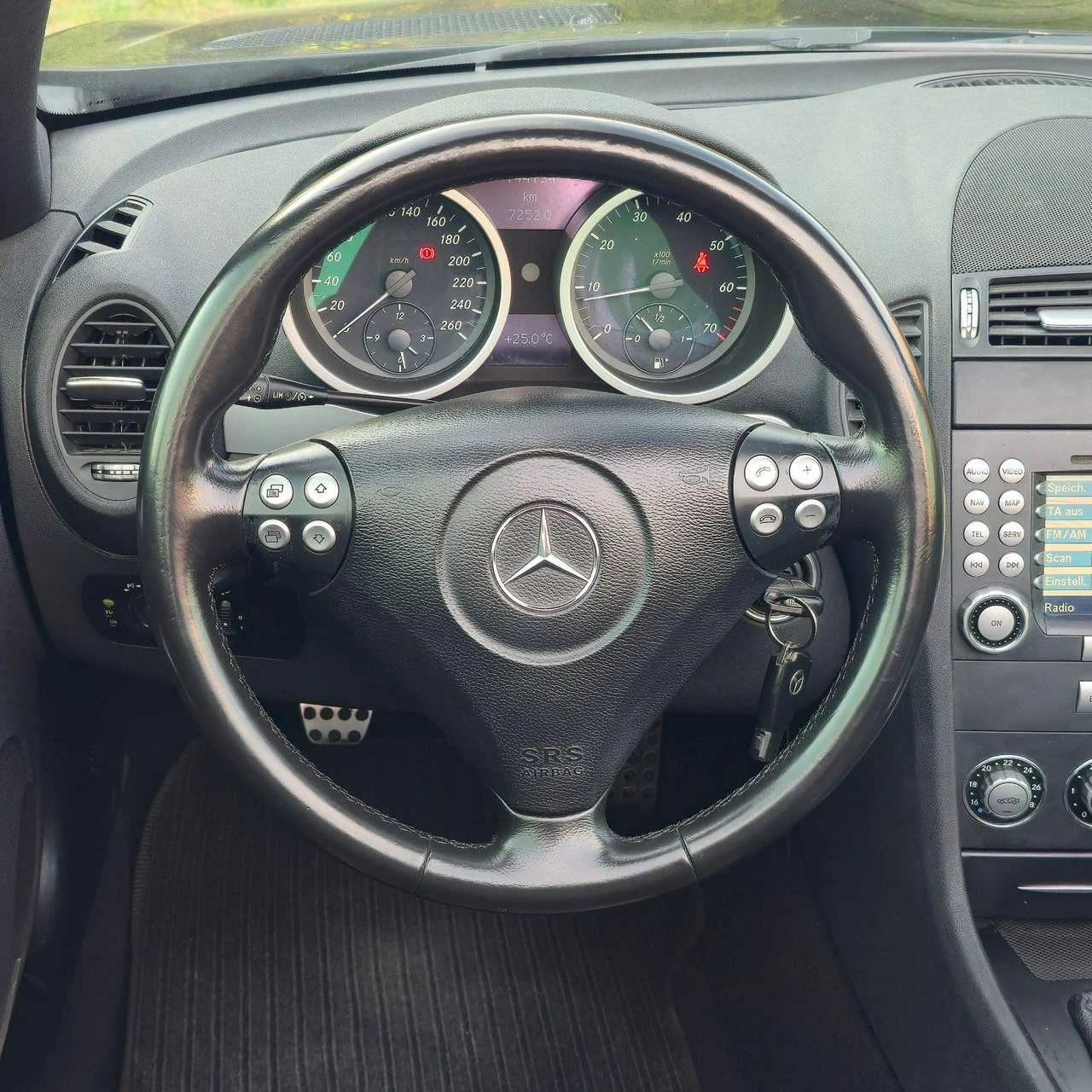Mercedes SLK 200 - Zdjęcie 33