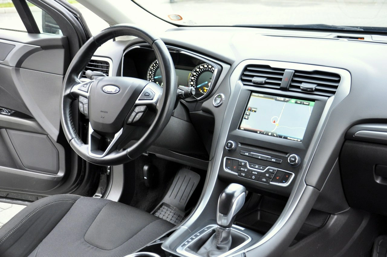 Ford Mondeo - Zdjęcie 26