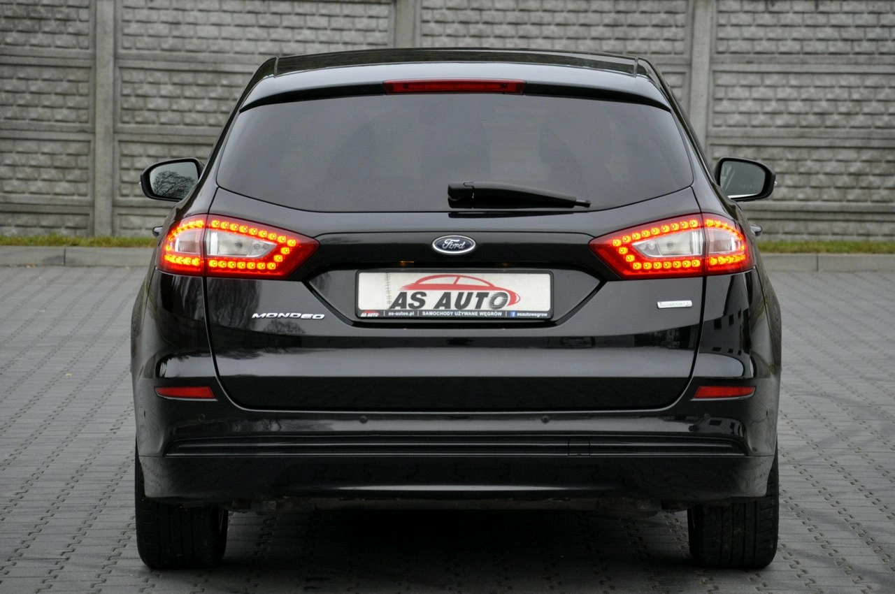 Ford Mondeo - Zdjęcie 35
