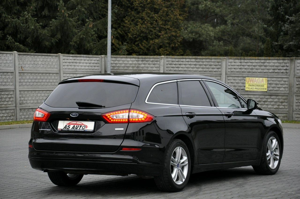 Ford Mondeo - Zdjęcie 37