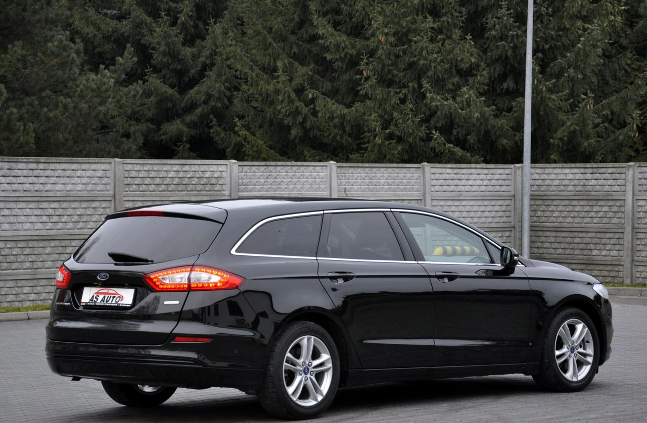 Ford Mondeo - Zdjęcie 38