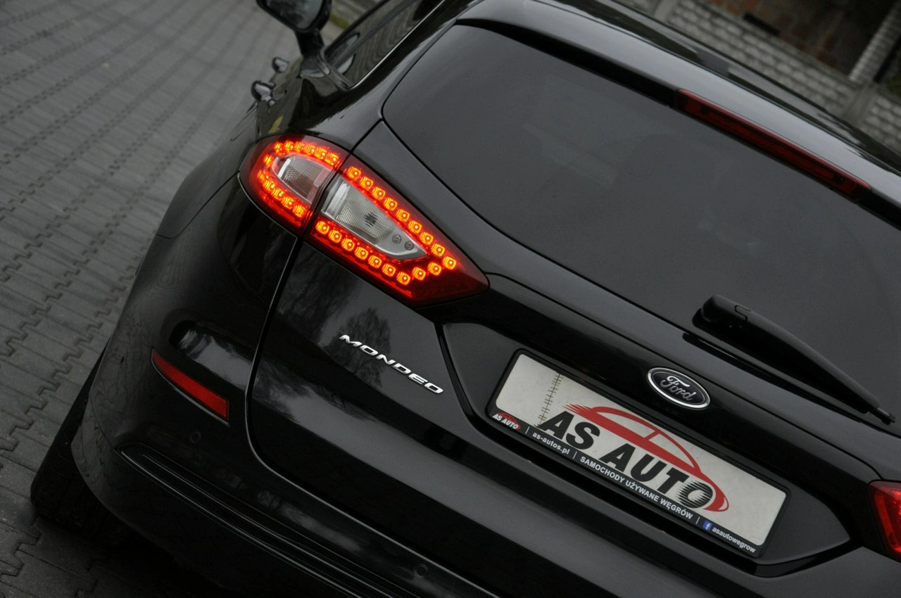 Ford Mondeo - Zdjęcie 39