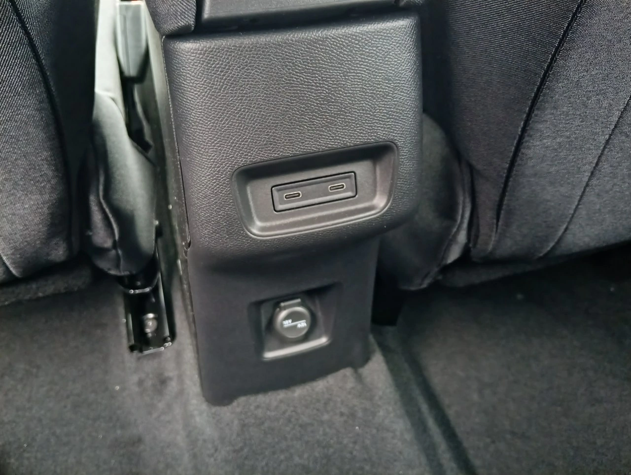 Opel Frontera - Zdjęcie 15