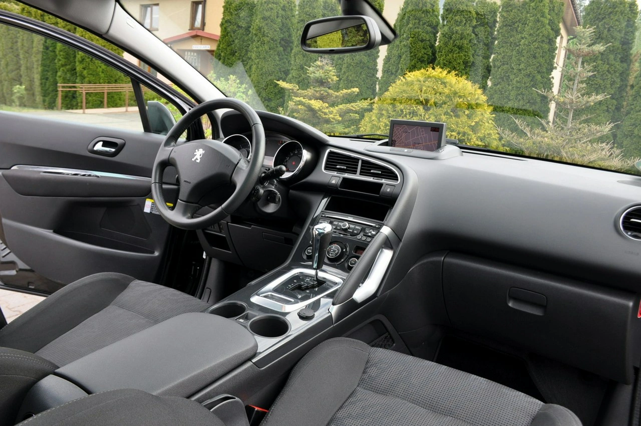 Peugeot 3008 - Zdjęcie 24