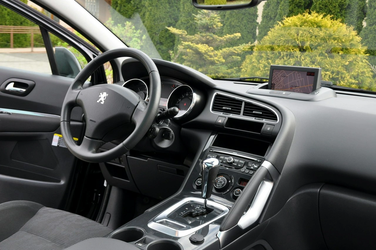 Peugeot 3008 - Zdjęcie 25