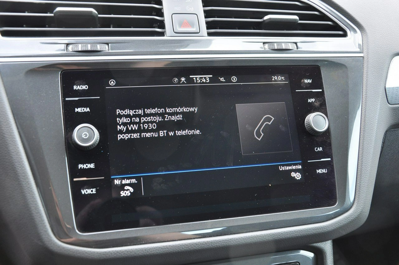 Volkswagen Tiguan - Zdjęcie 23