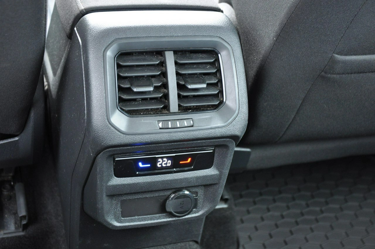 Volkswagen Tiguan - Zdjęcie 29