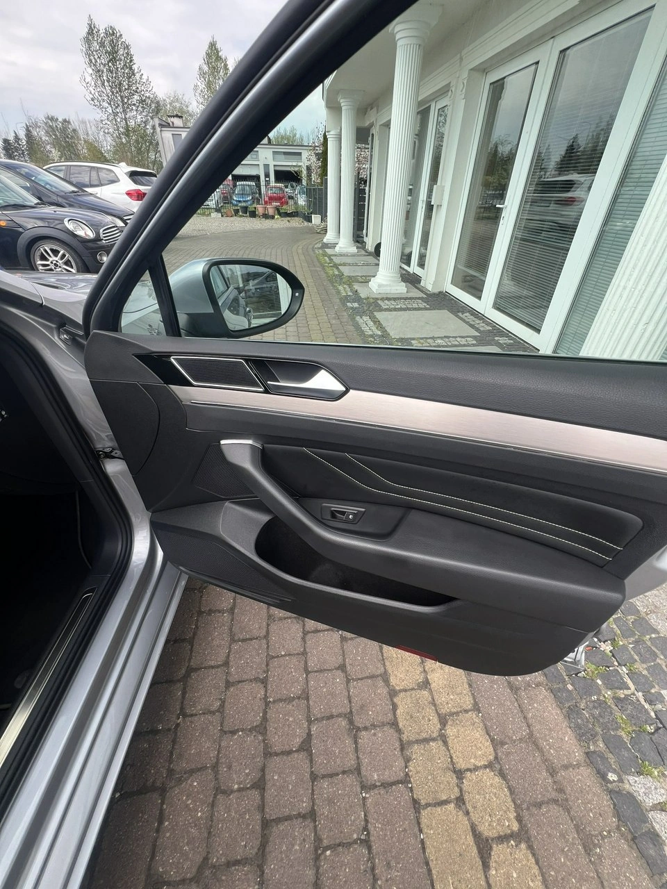 Volkswagen Passat - Zdjęcie 10