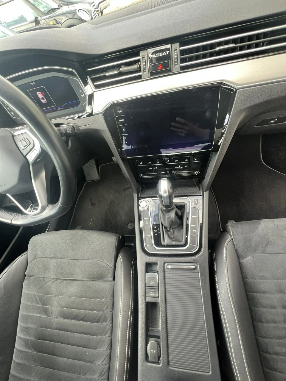 Volkswagen Passat - Zdjęcie 11