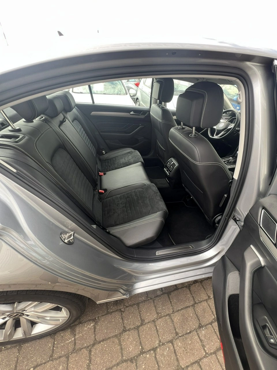 Volkswagen Passat - Zdjęcie 7