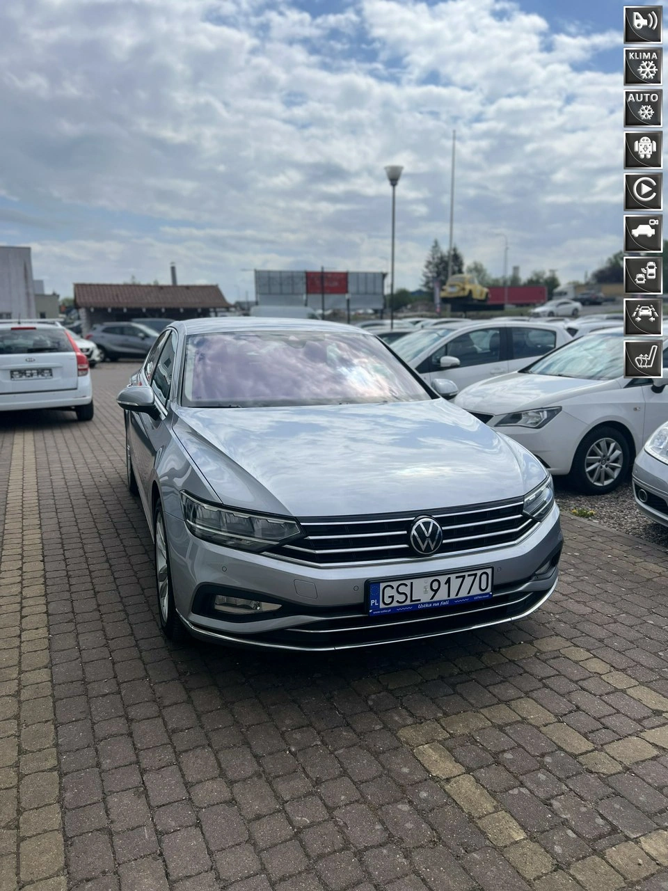 Volkswagen Passat - Główne zdjęcie