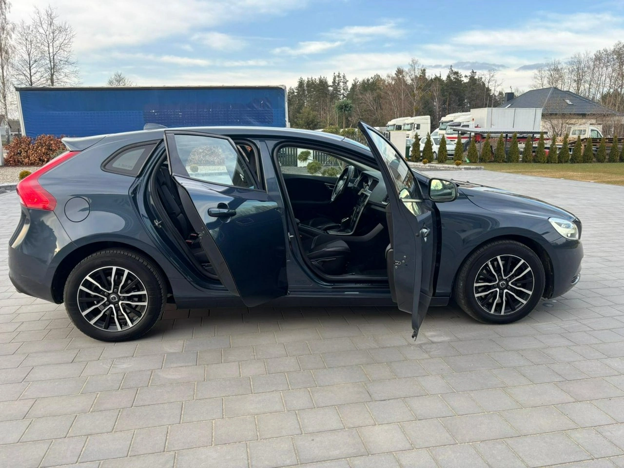 Volvo V40 - Zdjęcie 10