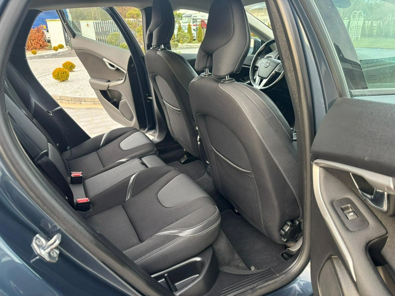 Volvo V40 - Zdjęcie 29