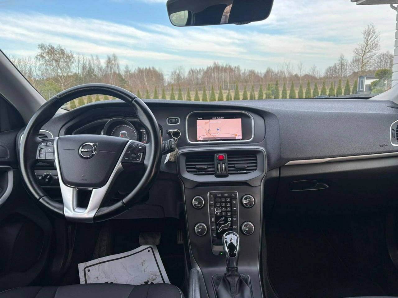 Volvo V40 - Zdjęcie 30