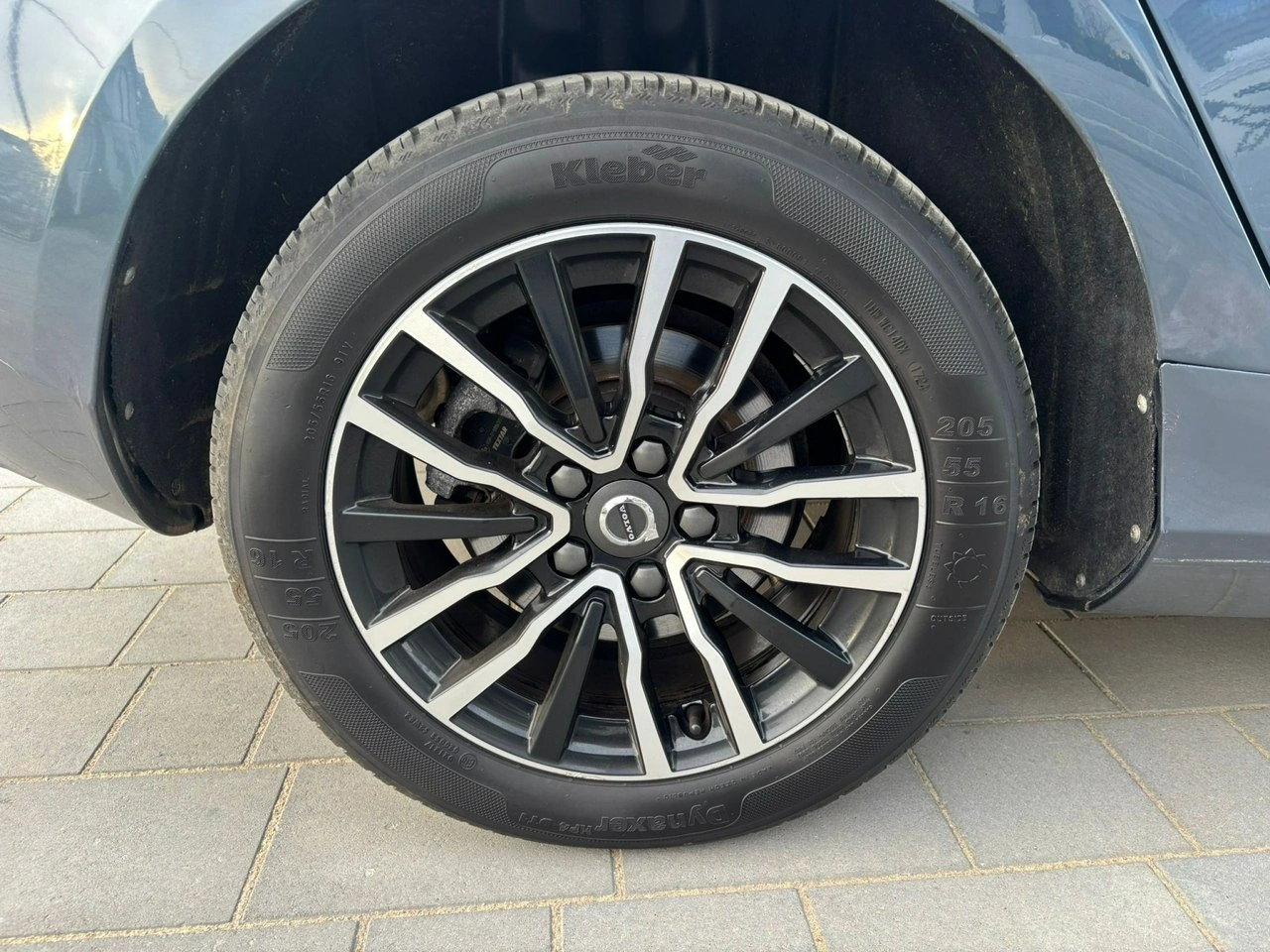 Volvo V40 - Zdjęcie 41