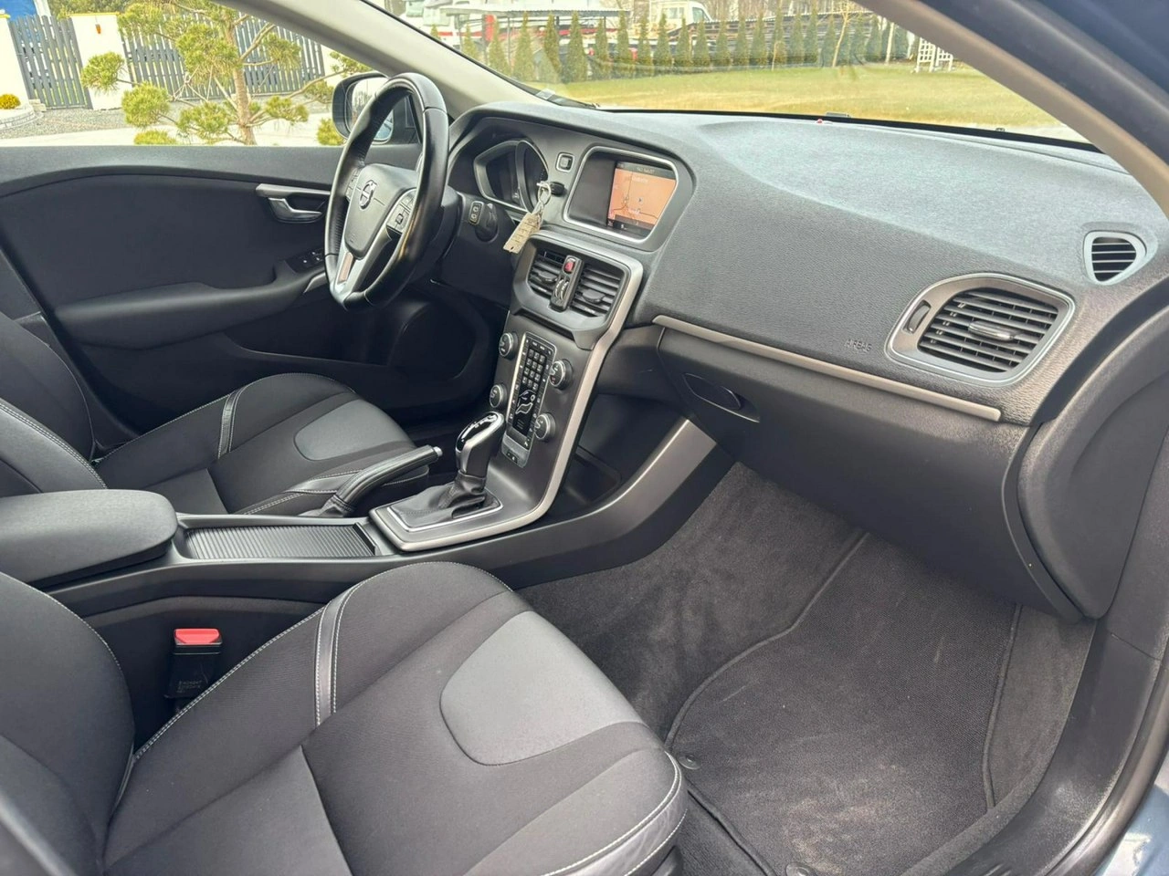 Volvo V40 - Zdjęcie 5