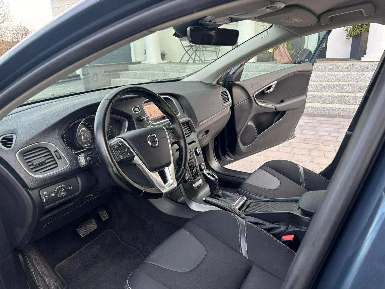 Volvo V40 - Zdjęcie 8