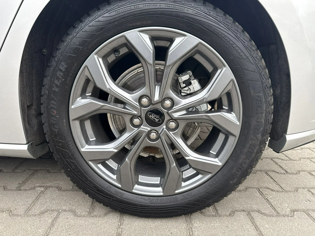 Ford Focus - Zdjęcie 8