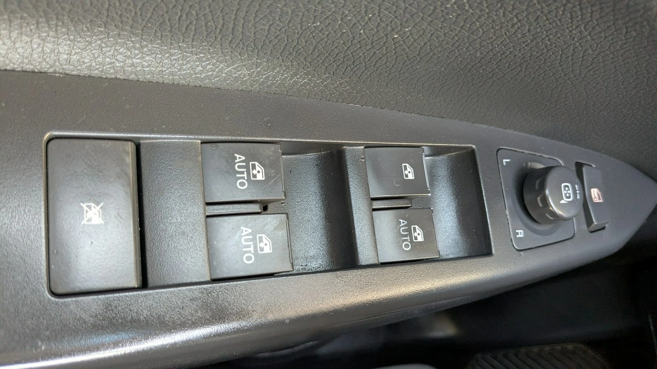 Opel Antara - Zdjęcie 26