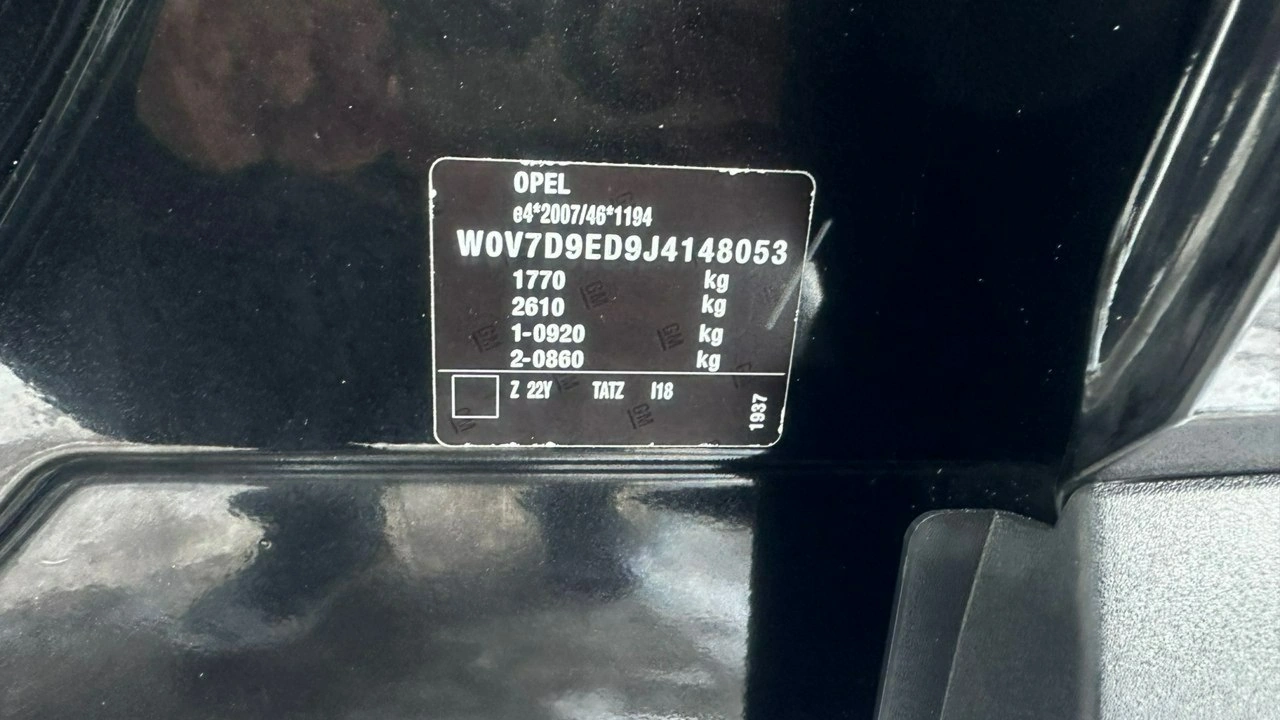 Opel Crossland X - Zdjęcie 24