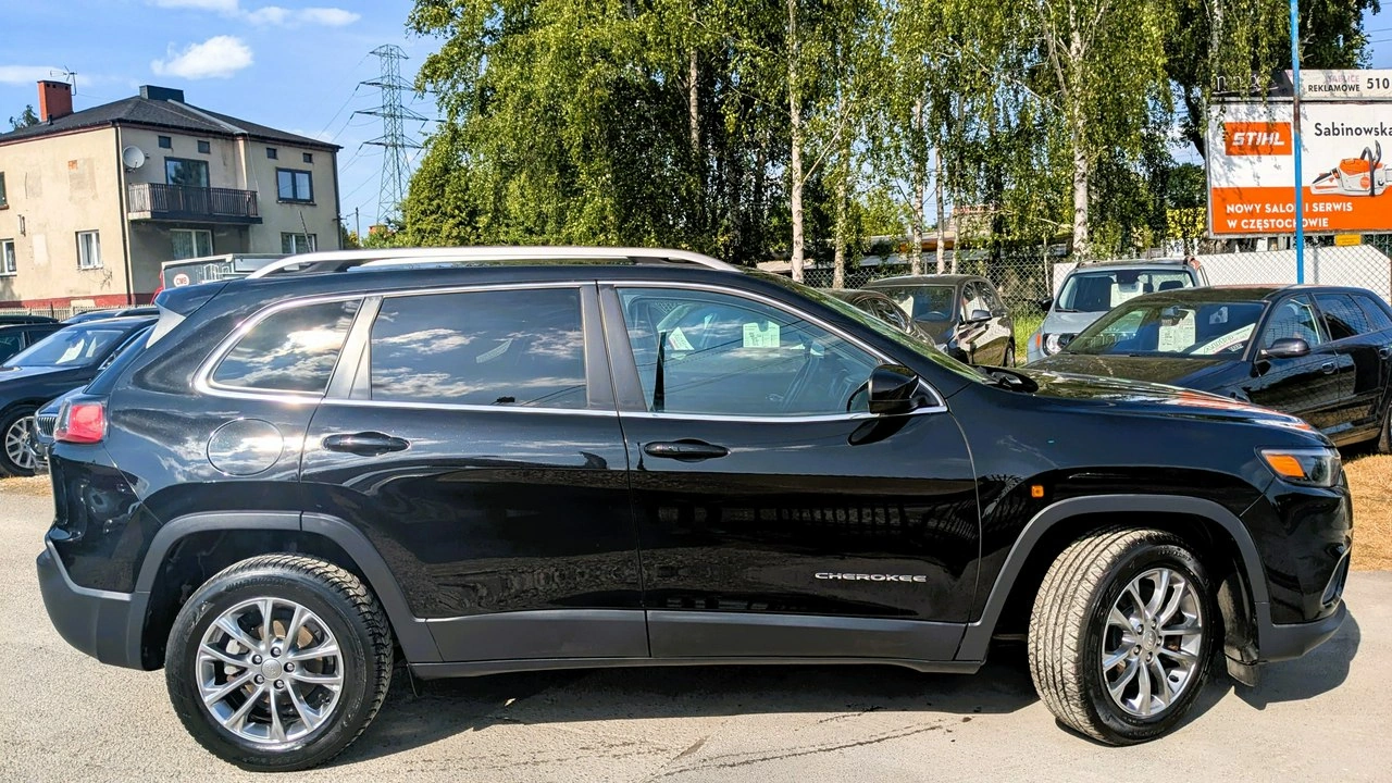 Jeep Cherokee - Zdjęcie 7