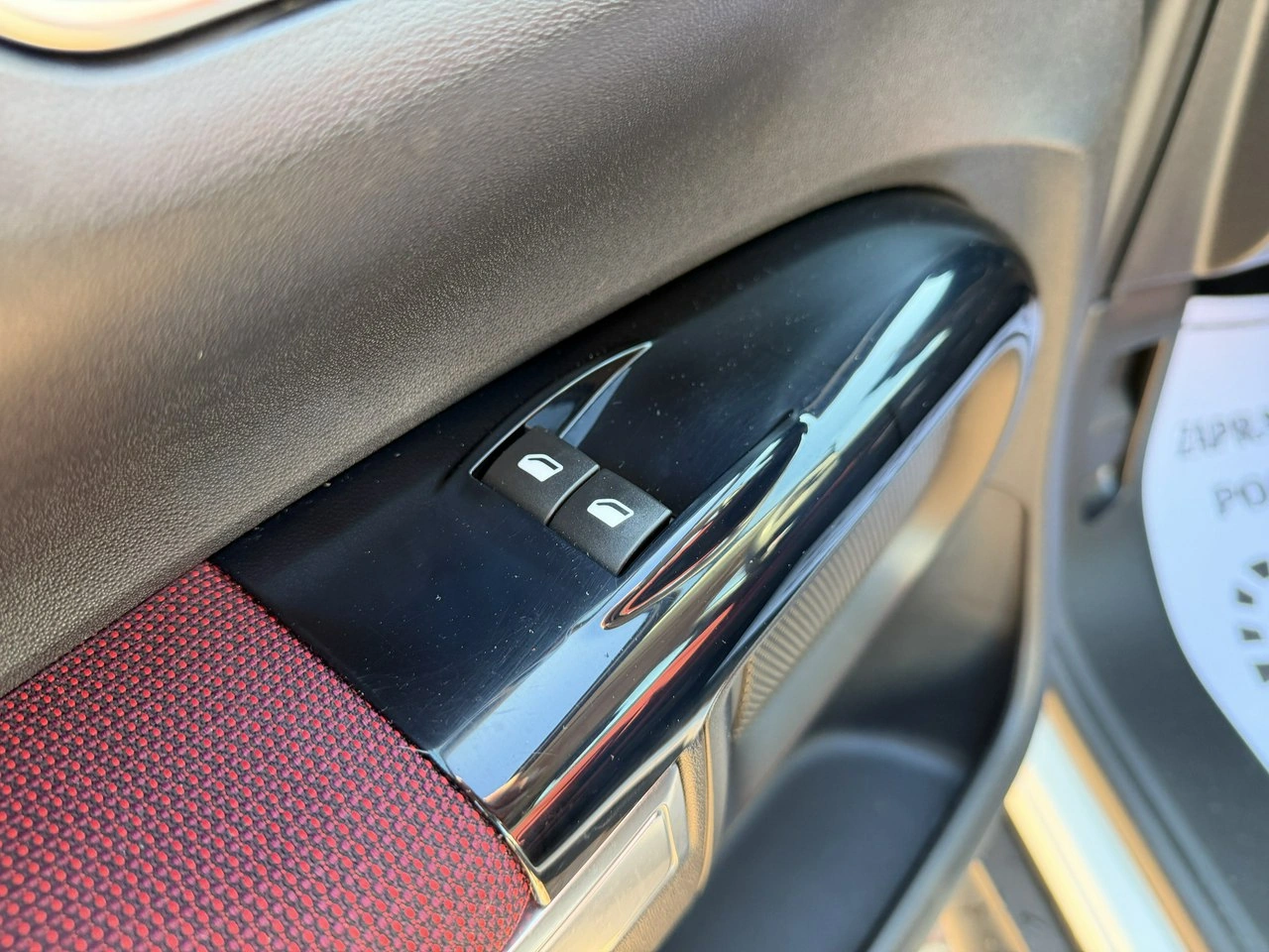 Citroën C4 Cactus - Zdjęcie 15