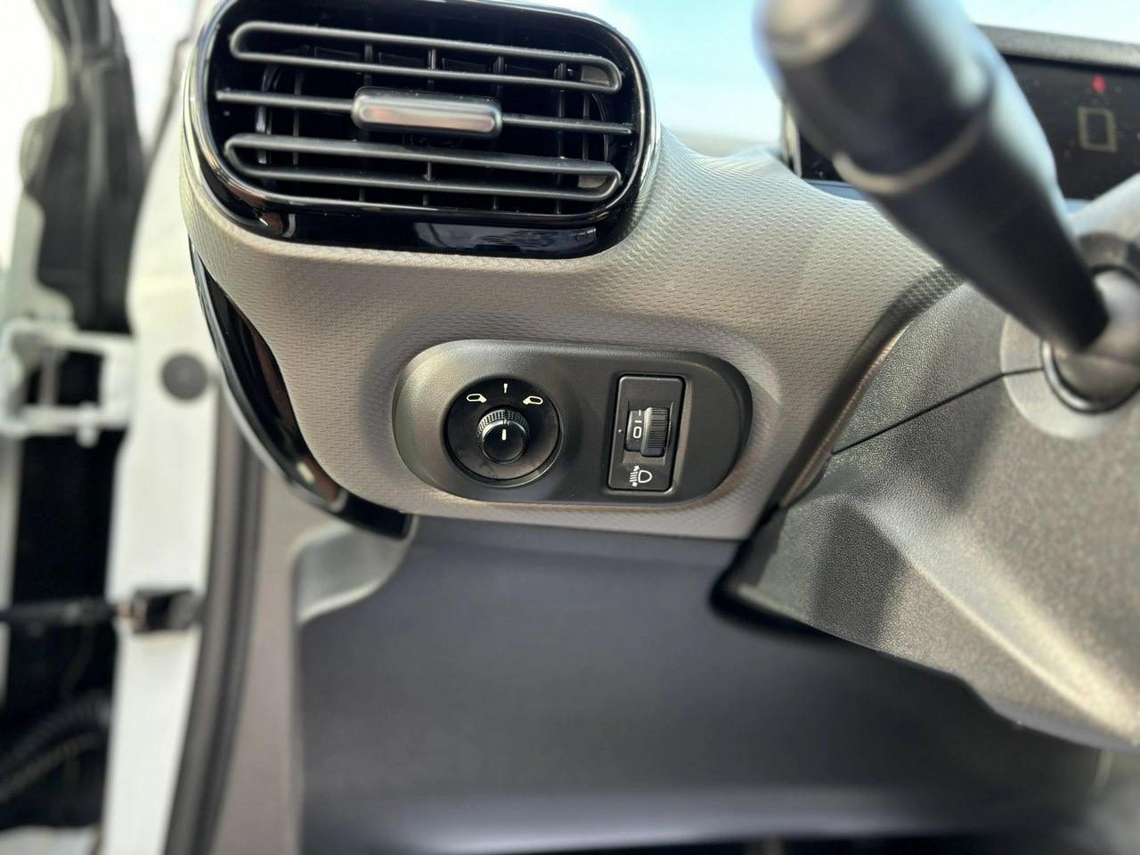 Citroën C4 Cactus - Zdjęcie 16