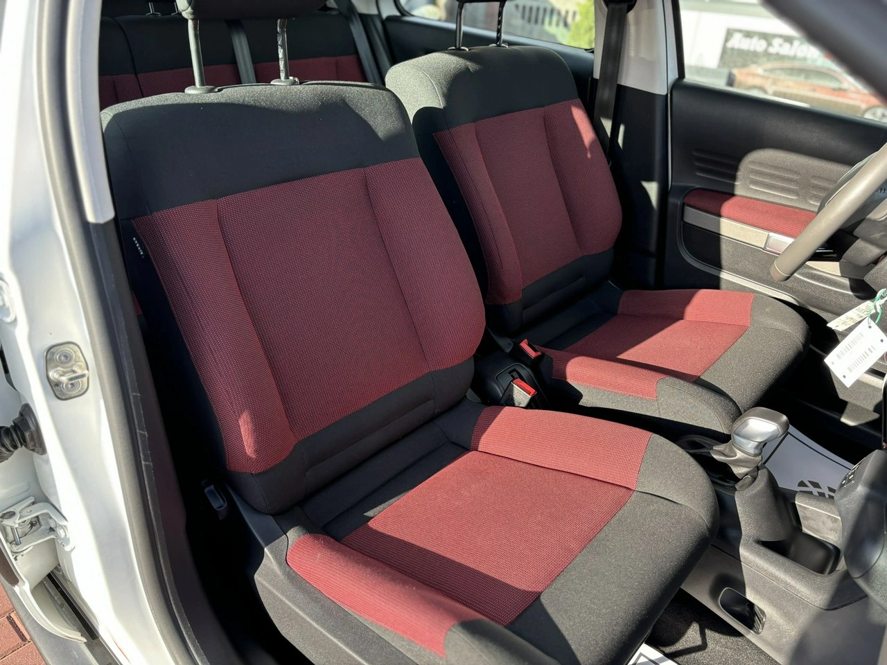 Citroën C4 Cactus - Zdjęcie 28