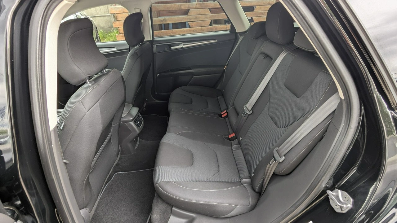 Ford Mondeo - Zdjęcie 15