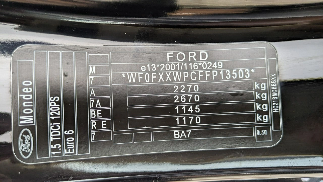Ford Mondeo - Zdjęcie 23