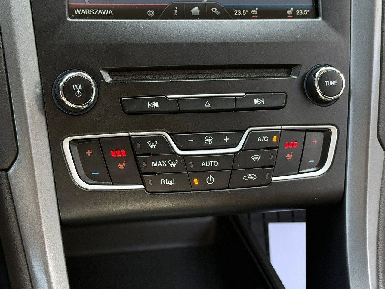 Ford Mondeo - Zdjęcie 10