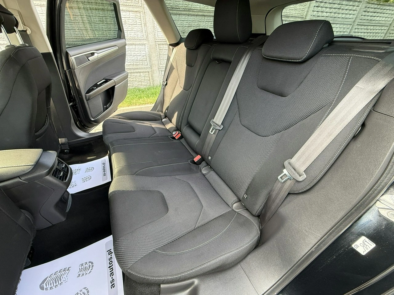 Ford Mondeo - Zdjęcie 21